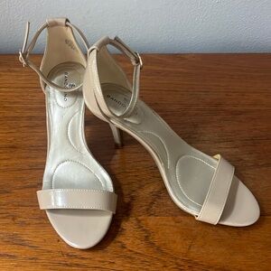 Bandolino  Patent Leather Nude Color Sandals, Ankle Strap, 2 3/4” heel, Size 6M